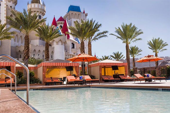 Excalibur Hotel Casino Las Vegas pool